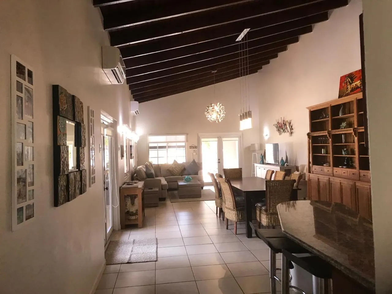 Arashi Beach Villa Noord 0*,